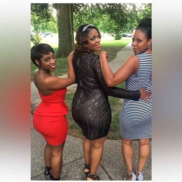 IT’S ALL IN THE TIES LIVE SHOW!!👔 FAMILY TIES!! - Picture 1 of 17